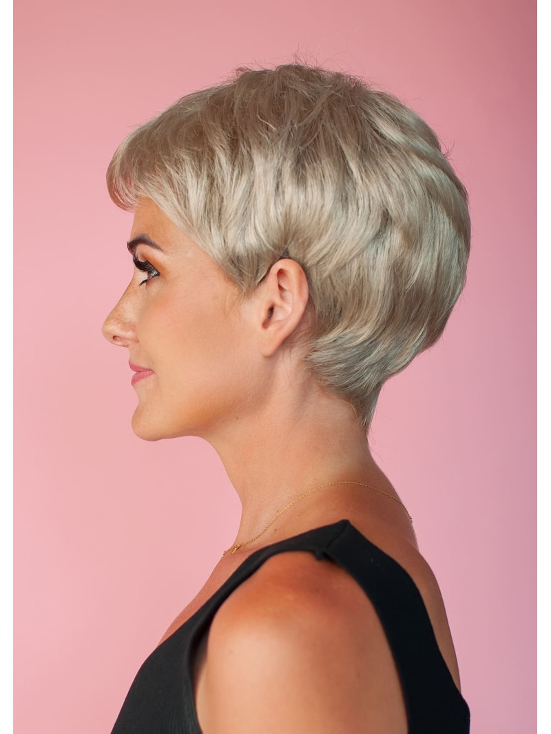 Krótka peruka blond syntetyczna -Joanna- Sklep internetowy online