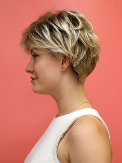 Blond peruka - syntetyczna - sklep internetowy