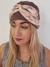 Turban damski drapowany — brązowy w beżowo-różowy wzór
