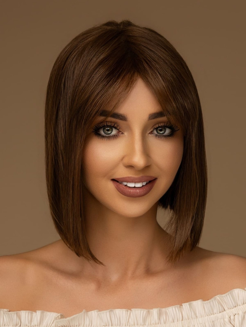 Peruka damska średnia prosty bob z dłuższą grzywką średni brąz – SILVIA