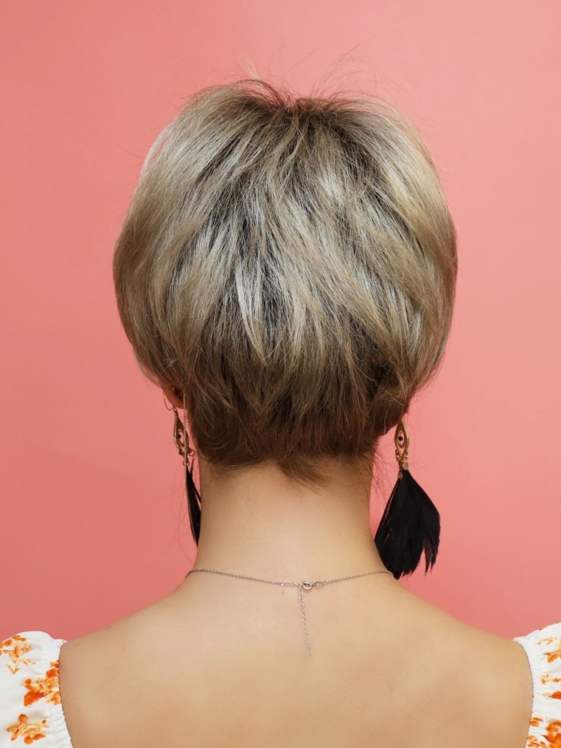 krótka peruka-syntetyczna-sklep internetowy